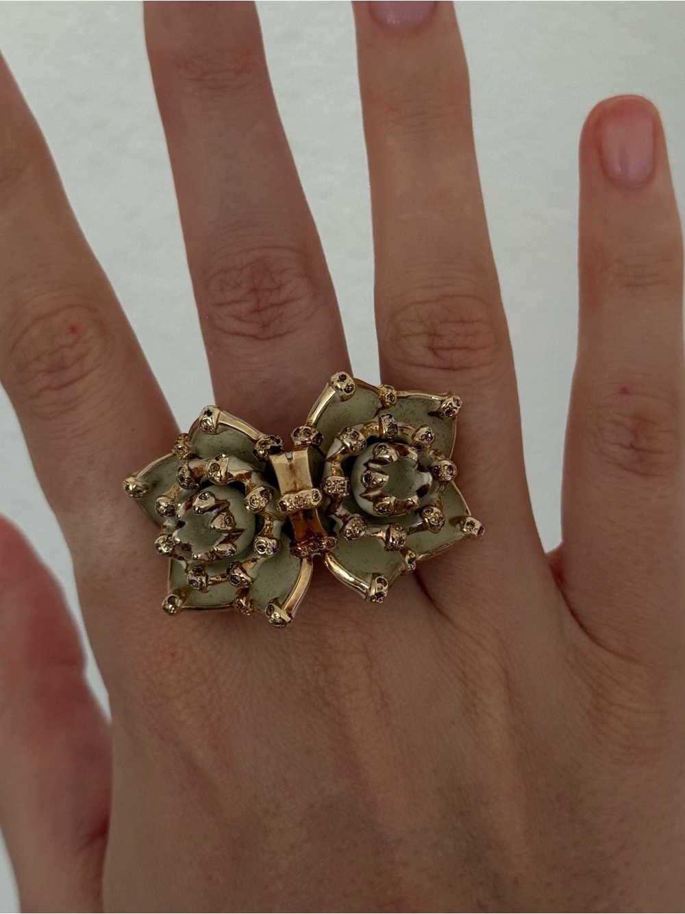 Roberto Cavalli Enamel Double Flower Bracelet & Ring set - Picture 3 of 4